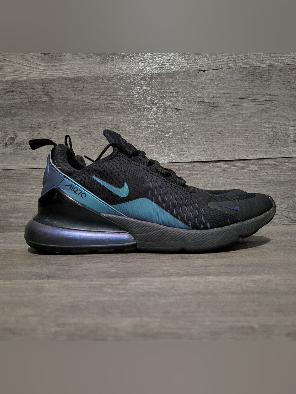 Nike Air Max 270 Black Laser Womens Size 10 Fuchsia Throwback Future AH6789-011